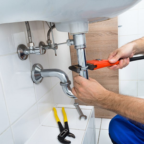 bathroom-repair clogged drain service