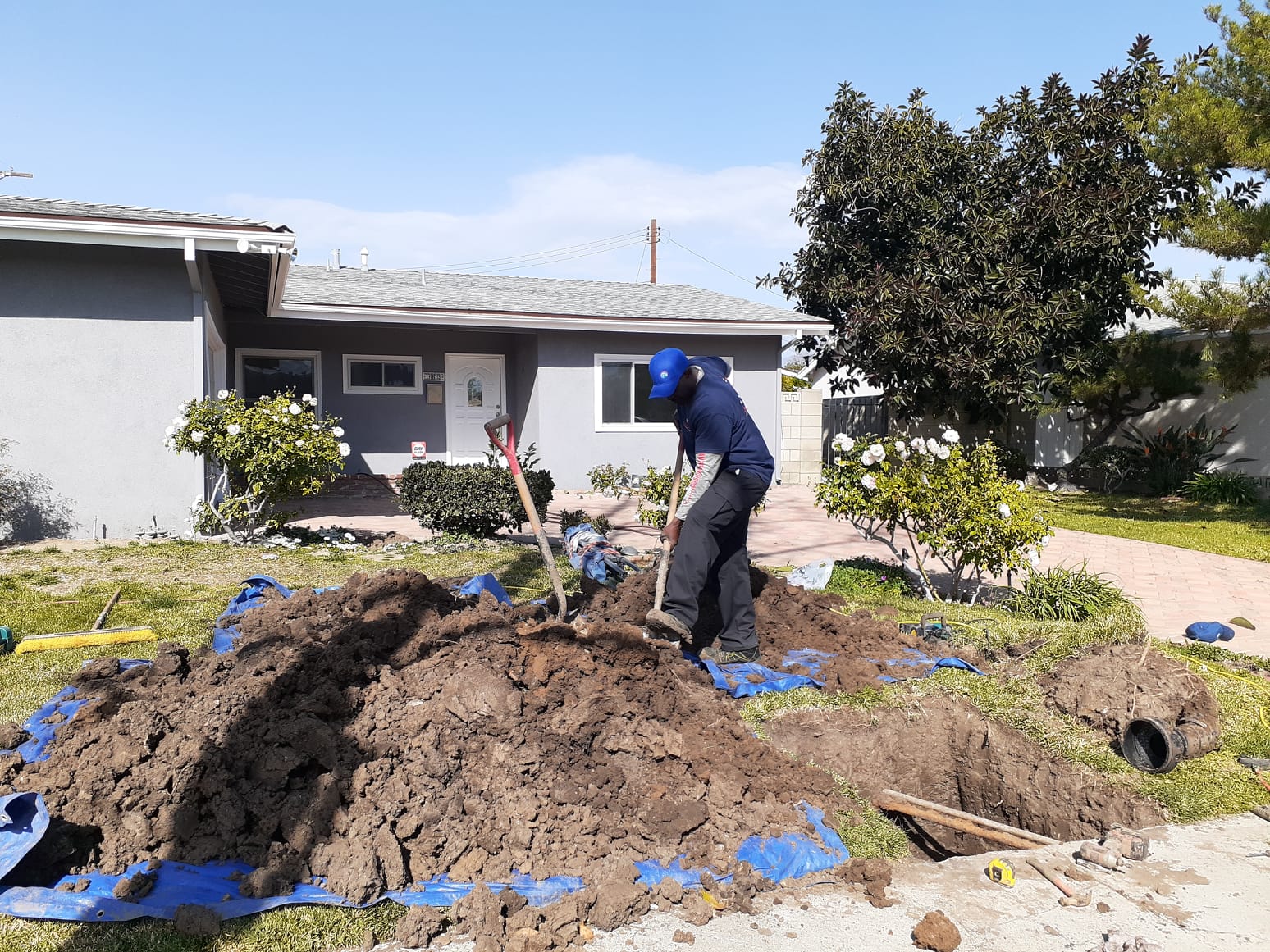 main-line-back-up-in-hillcrest-ca5