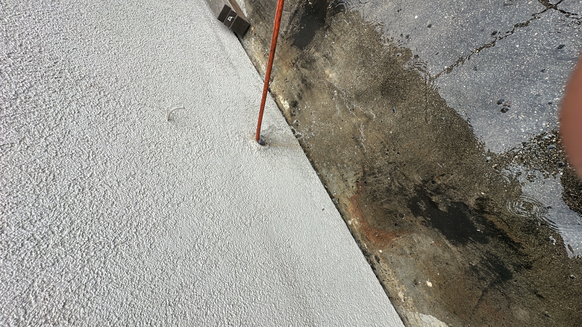 Kitchen Drain Descaling & Epoxy Lining photo